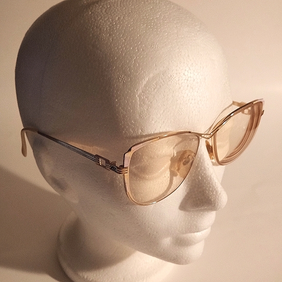 Vintage YSL Yves Saint Laurent Women's Goldtone Frames Eyeglasses Sunglasses - Picture 2 of 12